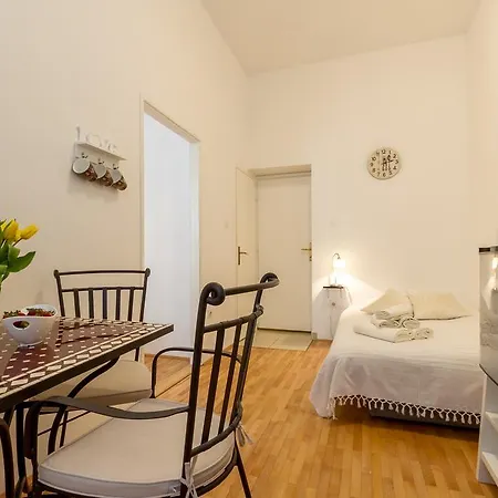 Guest house & Matkovic Split