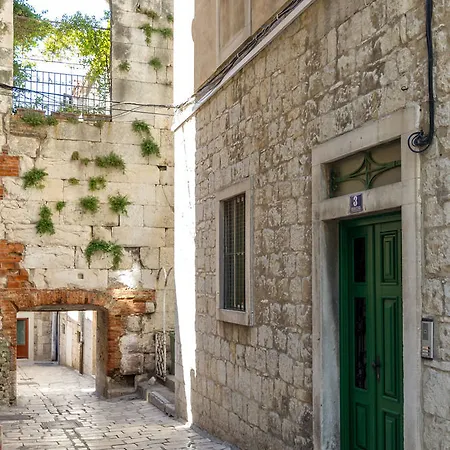 & Matkovic Guest house